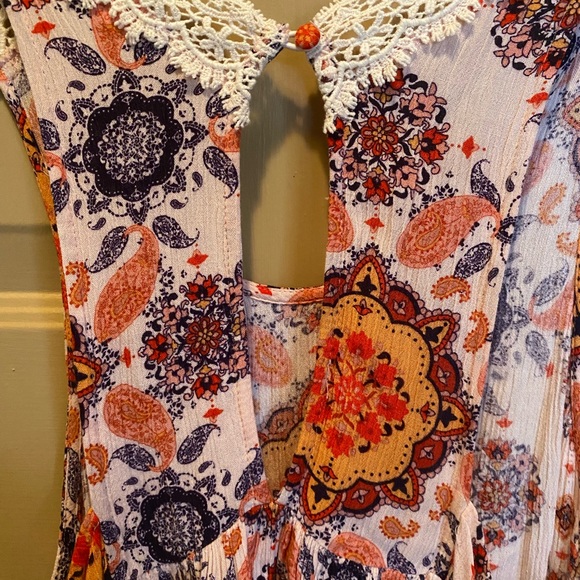 Top - Picture 5 of 5